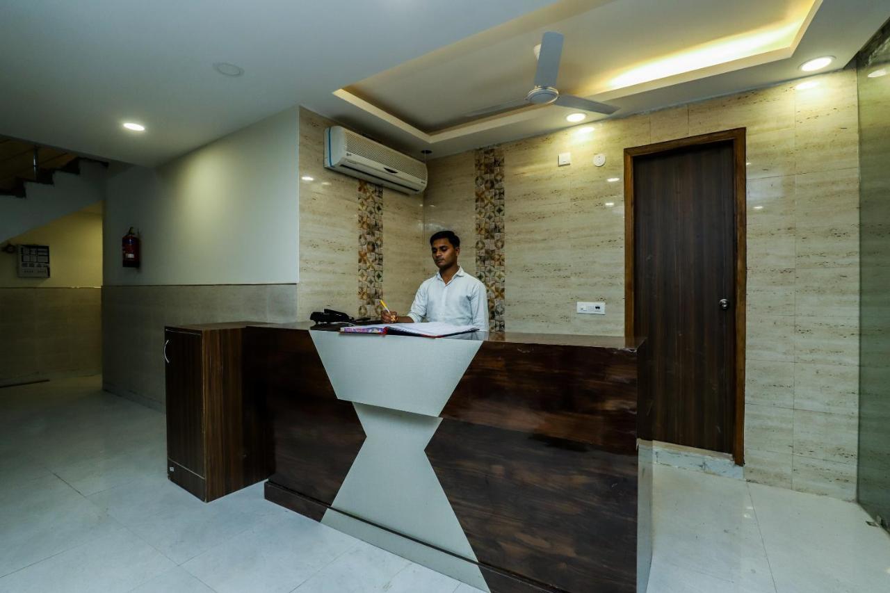 ניו דלהי Hotel Moreton Igi Airport מראה חיצוני תמונה